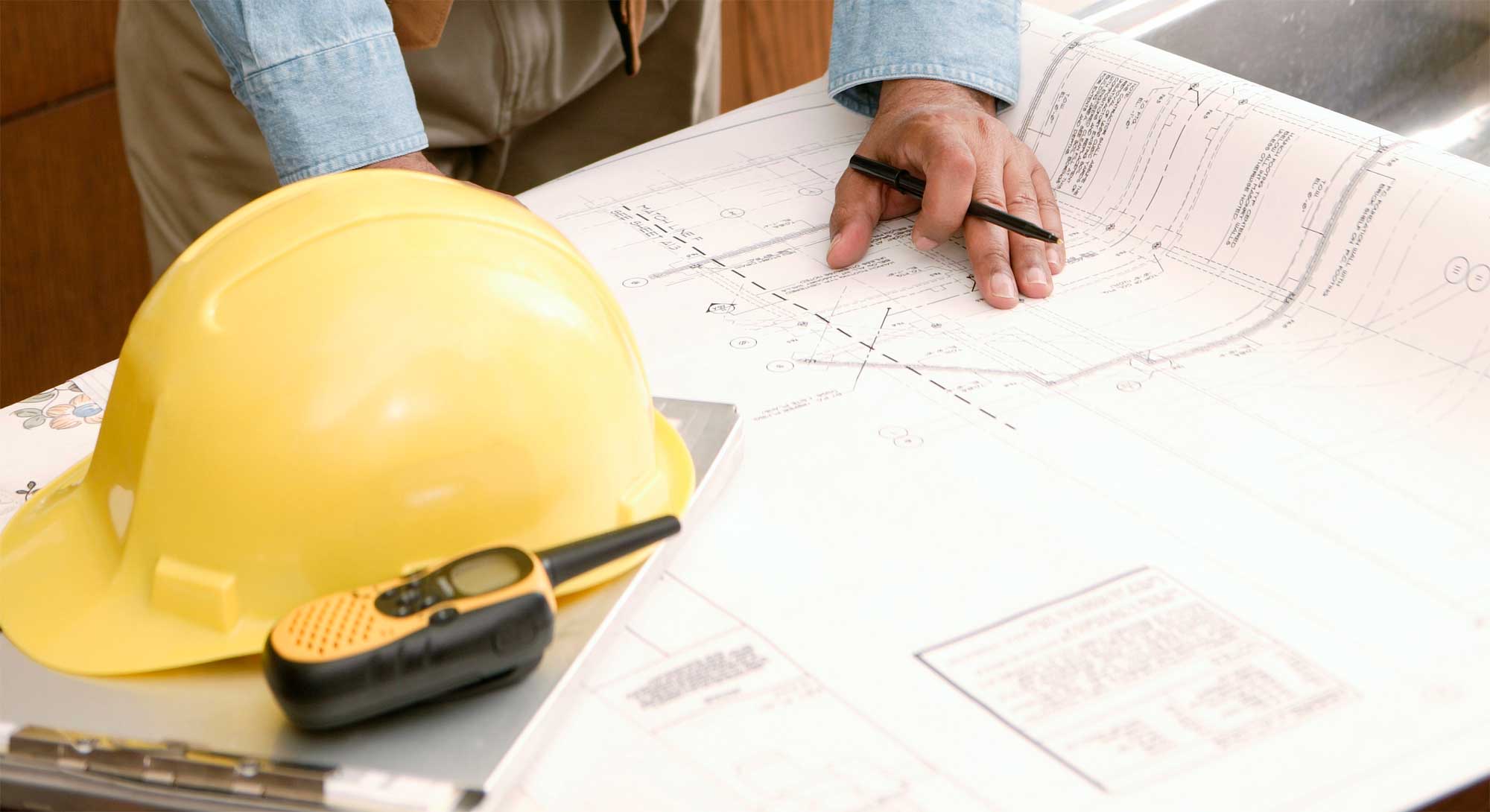 How to hire a general contractor